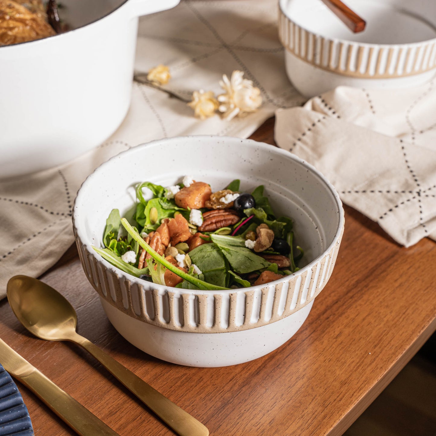 Eggshell Stoneware Bowl