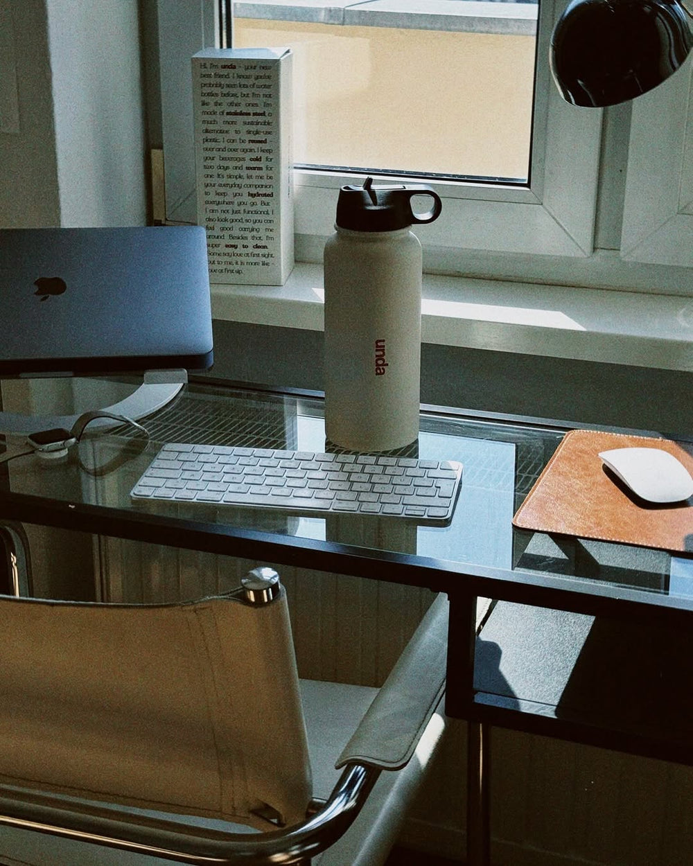 <h2>The waterbottle you want<br/>to take everywhere</h2>
