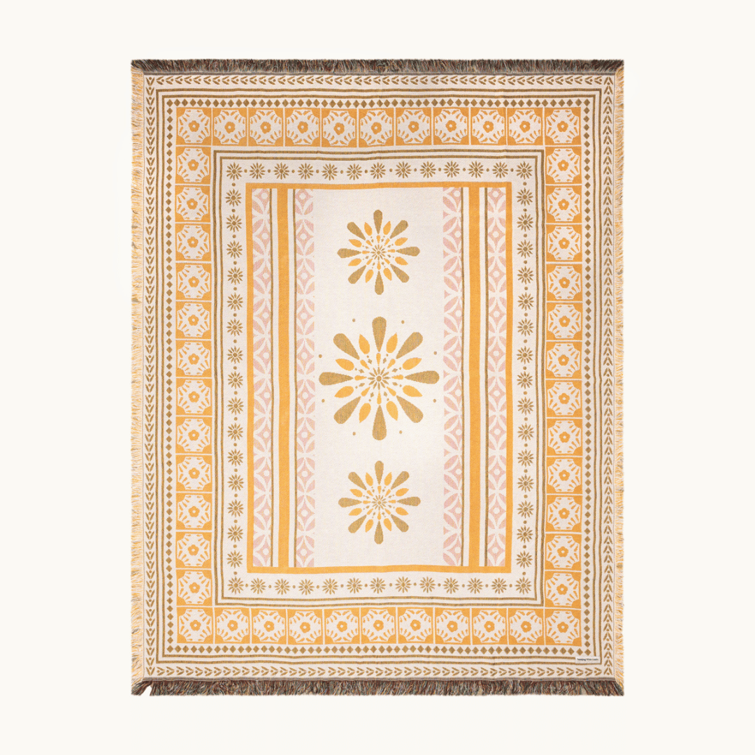 Daisy Square Rug DAISY THROW RUG – Section Store