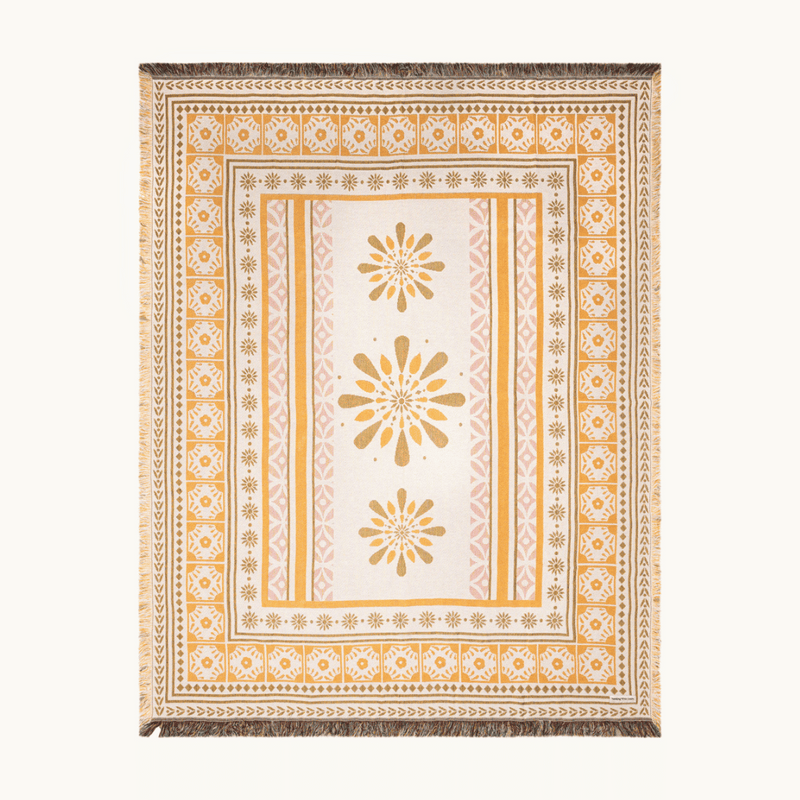 DAISY THROW