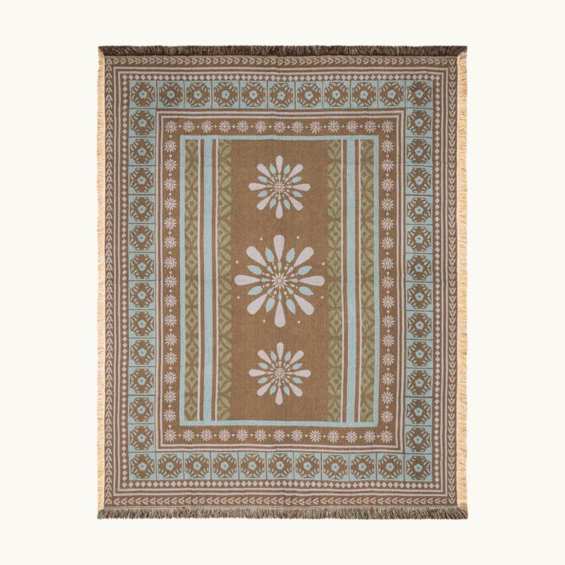 DAISY THROW RUG – Section Store